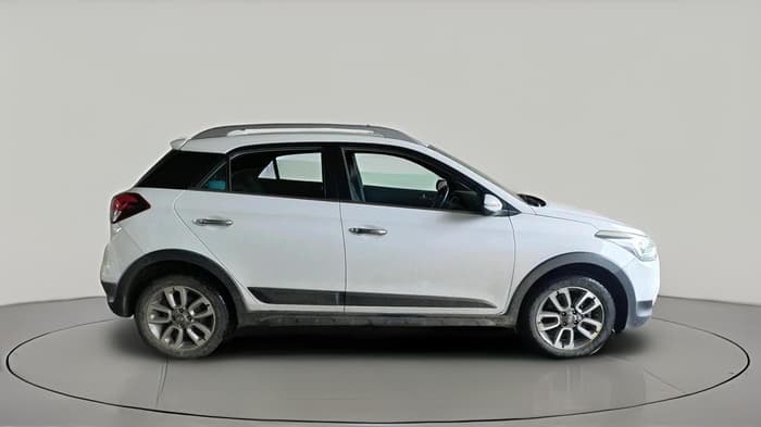 2018 Hyundai i20 Active 1.4 SX, Diesel, Manual, 89,197 km, exterior