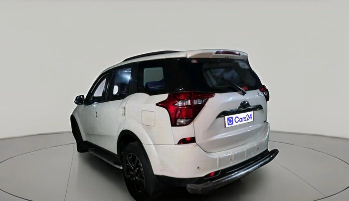 2021 Mahindra XUV500 W11, Diesel, Manual, 1,50,765 km, exterior