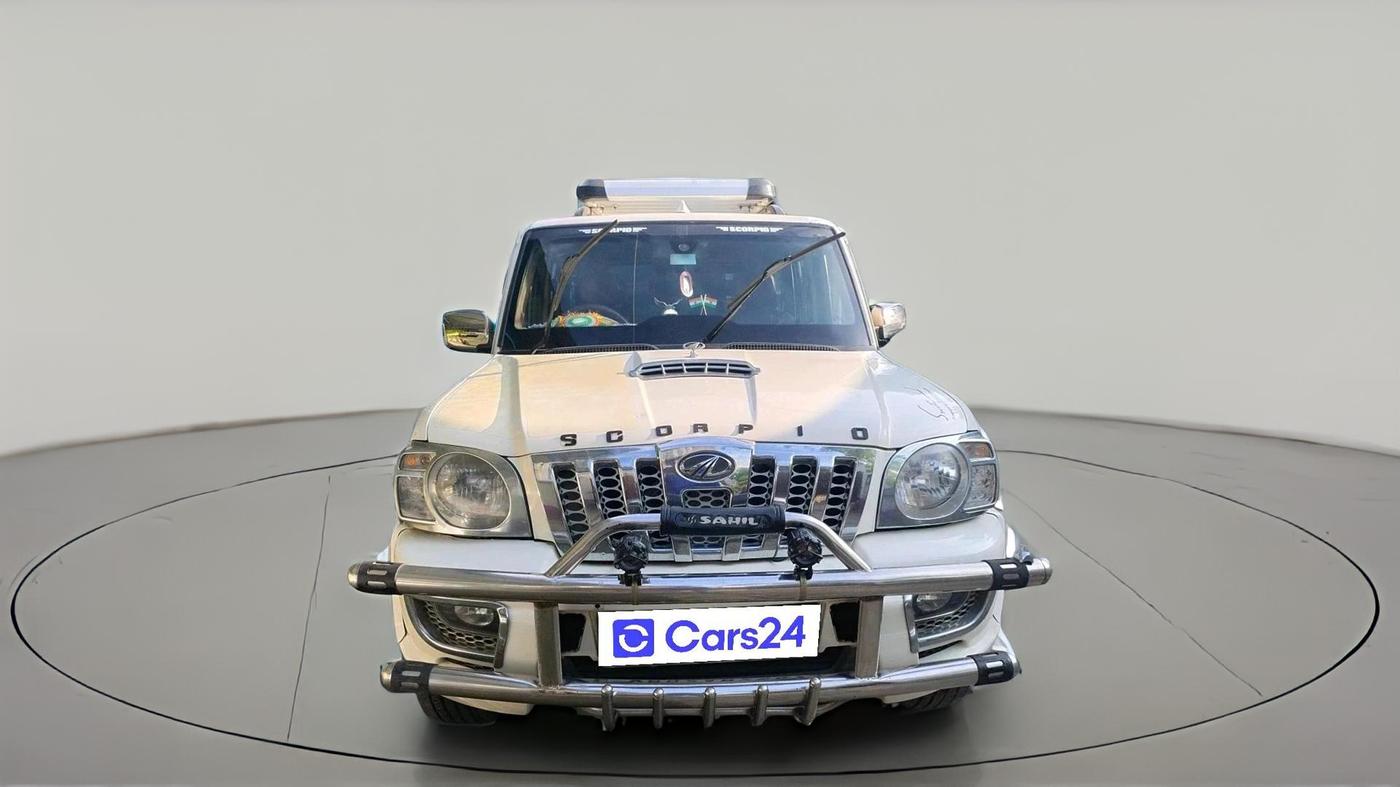 2012 Mahindra Scorpio VLX 2WD, Diesel, Manual, 1,35,712 km, exterior