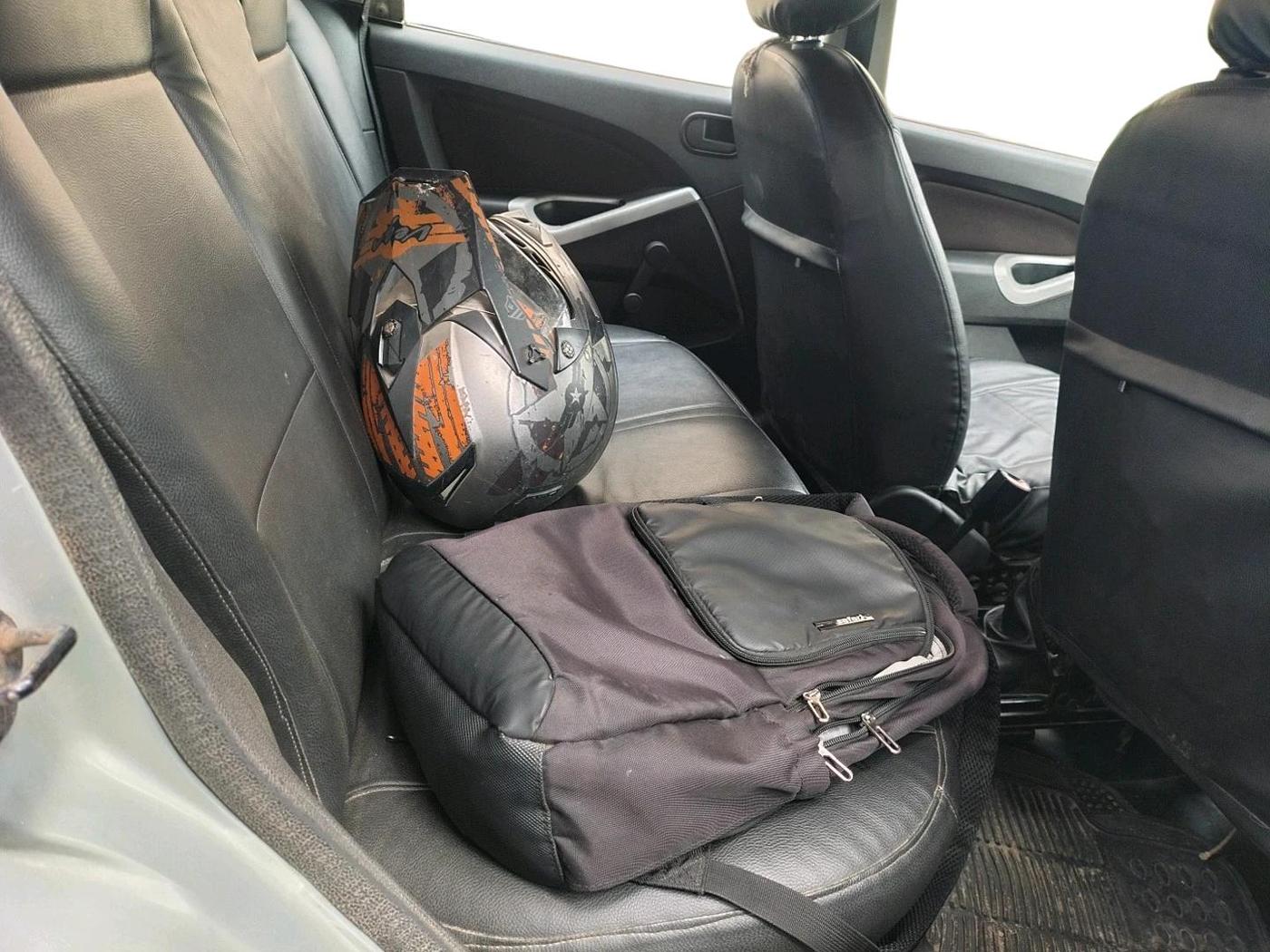 2011 Ford Figo ZXI 1.2 PETROL, Petrol, Manual, 69,111 km, interior