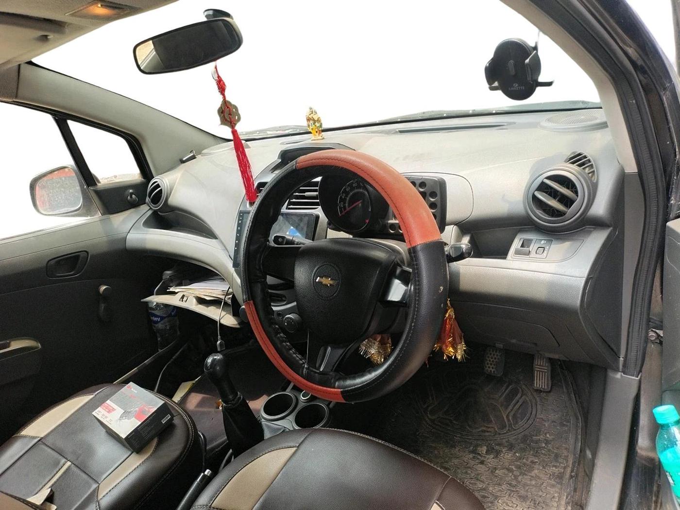 2013 Chevrolet Beat PS DIESEL, Diesel, Manual, 4,42,191 km, interior