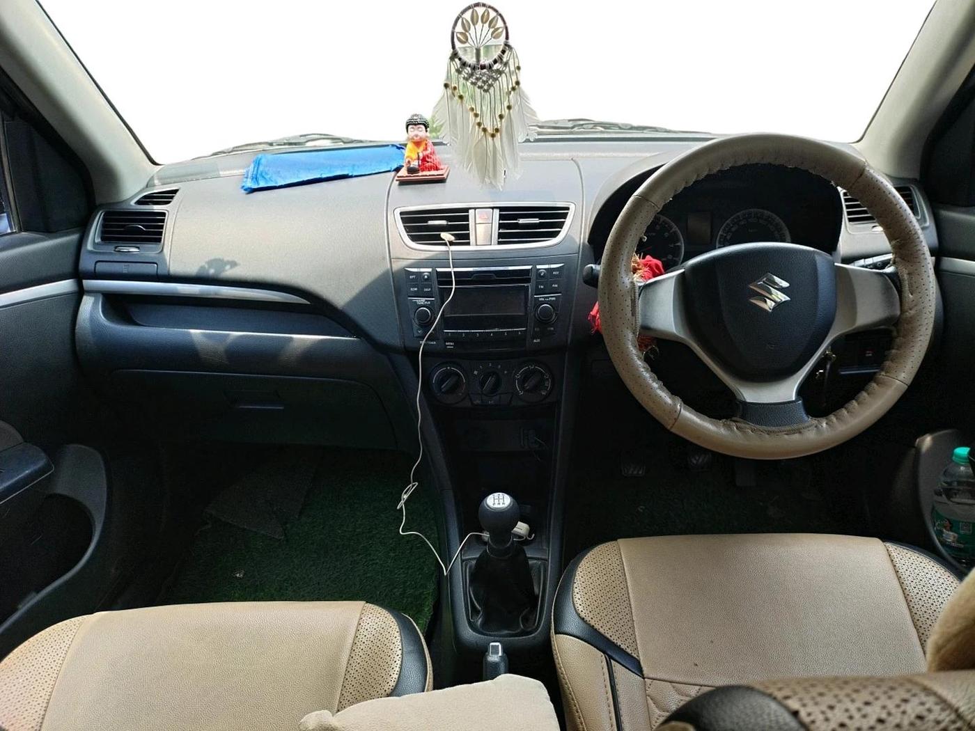 2016 Maruti Swift VXI, Petrol, Manual, 55,510 km, interior