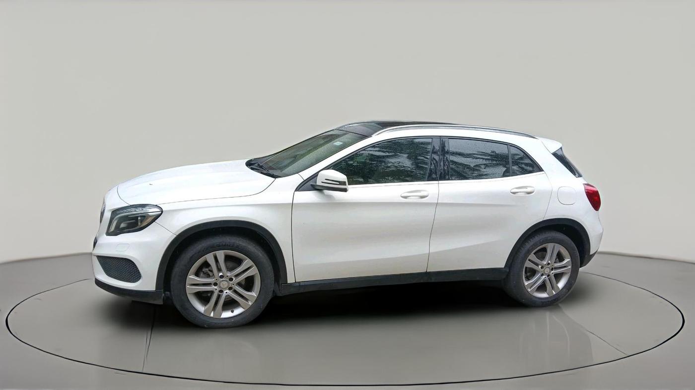 2015 Mercedes Benz GLA Class 200 CDI SPORT, Diesel, Automatic, 1,17,962 km, exterior