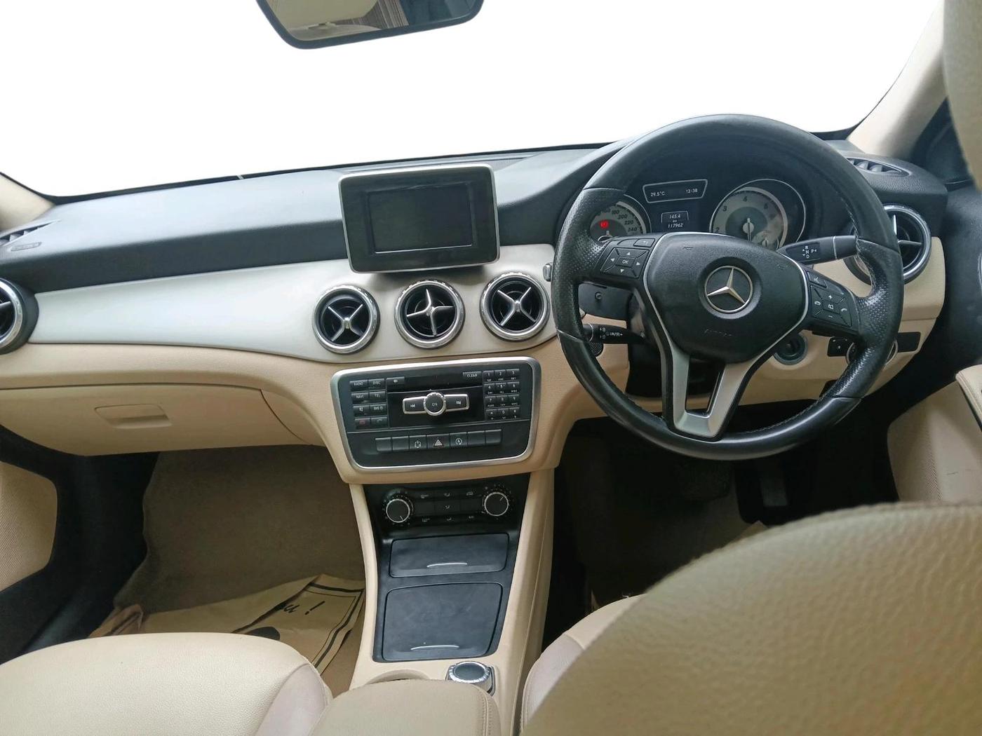 2015 Mercedes Benz GLA Class 200 CDI SPORT, Diesel, Automatic, 1,17,962 km, interior
