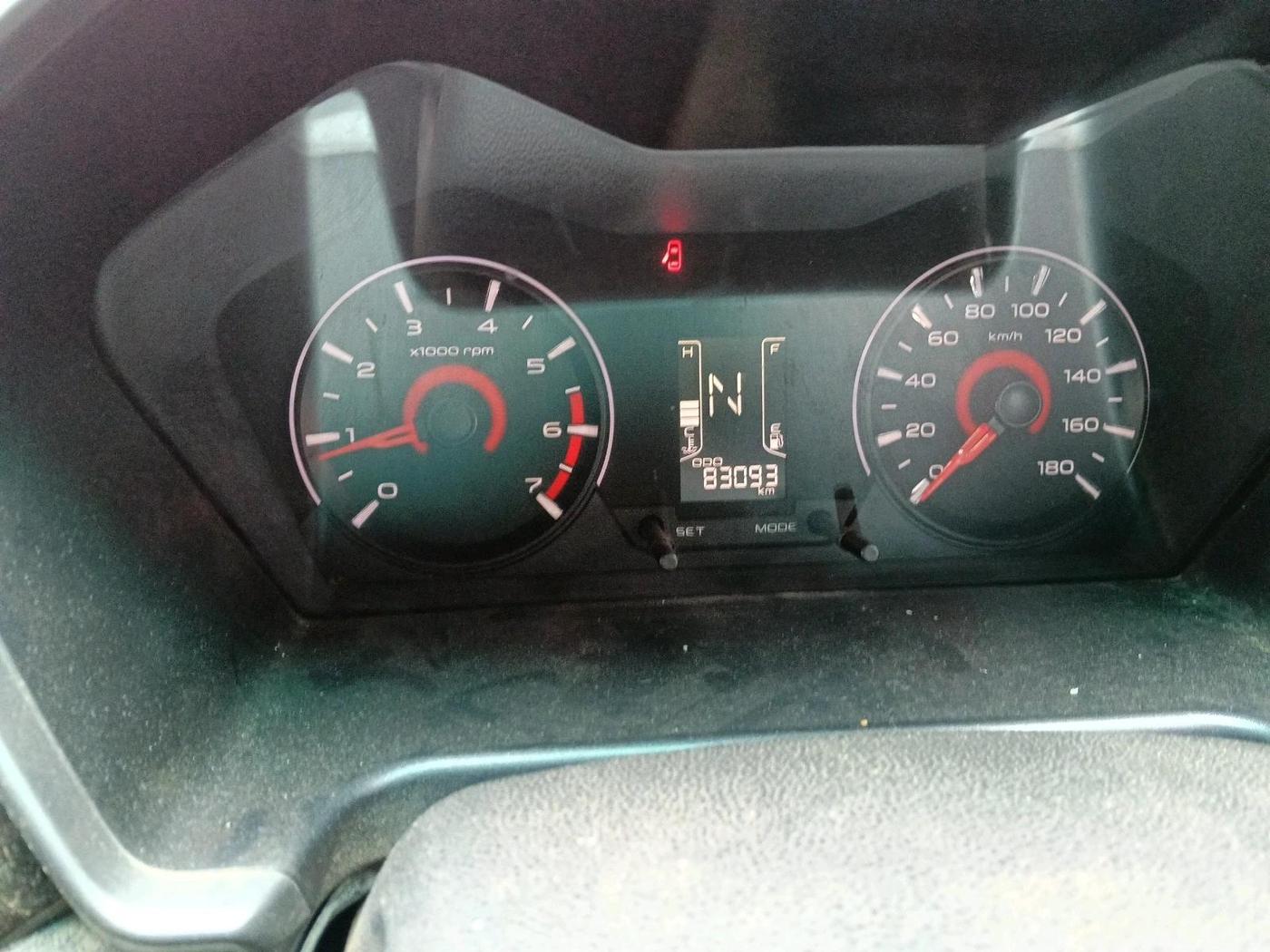 2017 Mahindra KUV 100 NXT K8 P 6 STR, Petrol, Manual, 83,093 km, interior