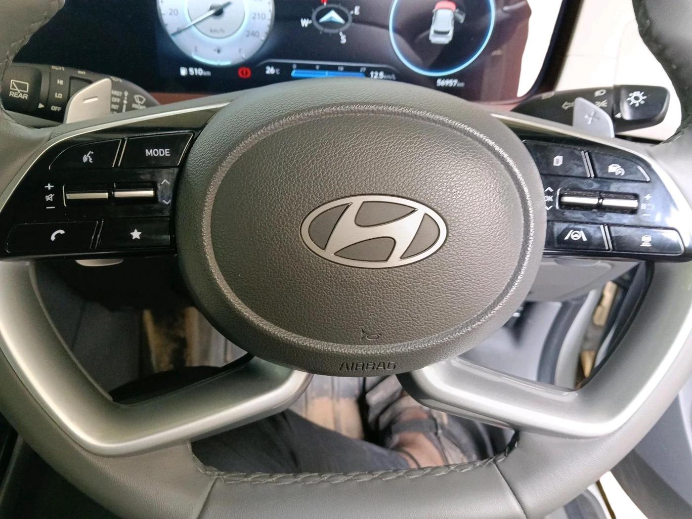 2024 Hyundai Creta SX (O) 1.5 DIESEL AT, Diesel, Automatic, 56,957 km, interior