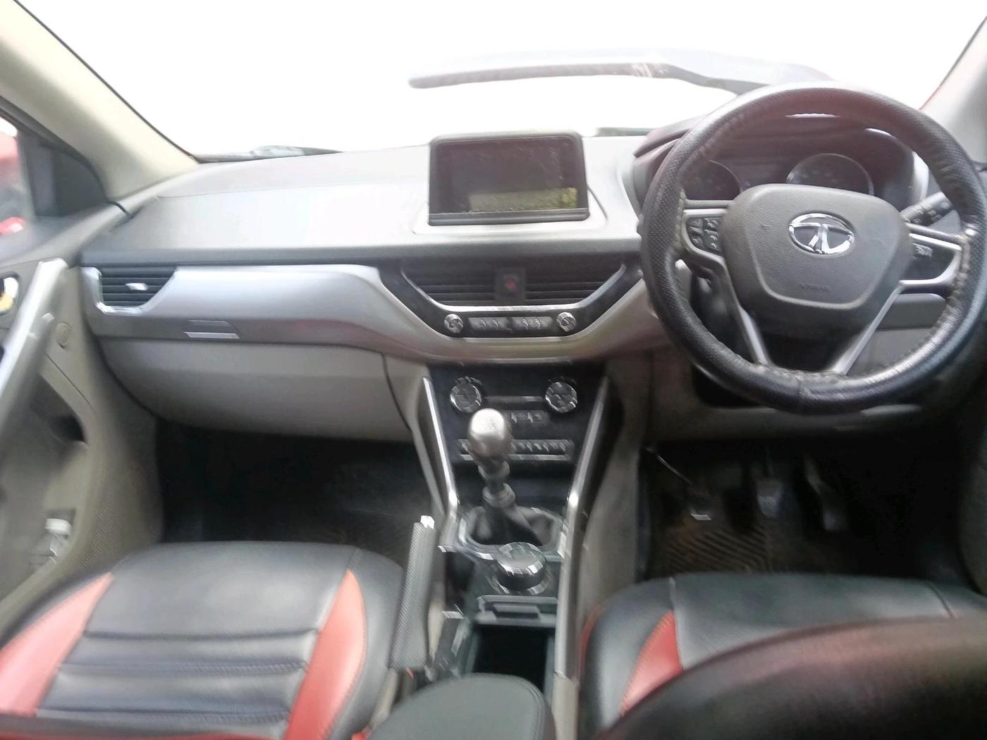 2018 Tata NEXON XZ PLUS DIESEL DUAL TONE, Diesel, Manual, 2,34,379 km, interior
