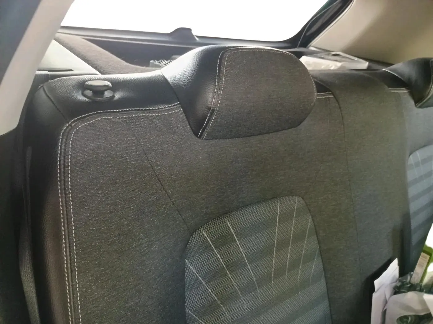2022 KIA SONET HTK PLUS 1.0 IMT, Petrol, Manual, 18,983 km, interior