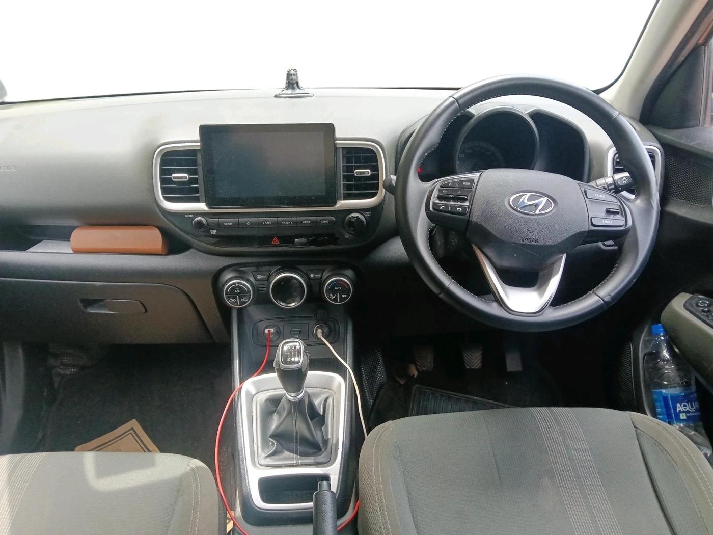 2020 Hyundai VENUE SX 1.5 CRDI, Diesel, Manual, 91,380 km, interior