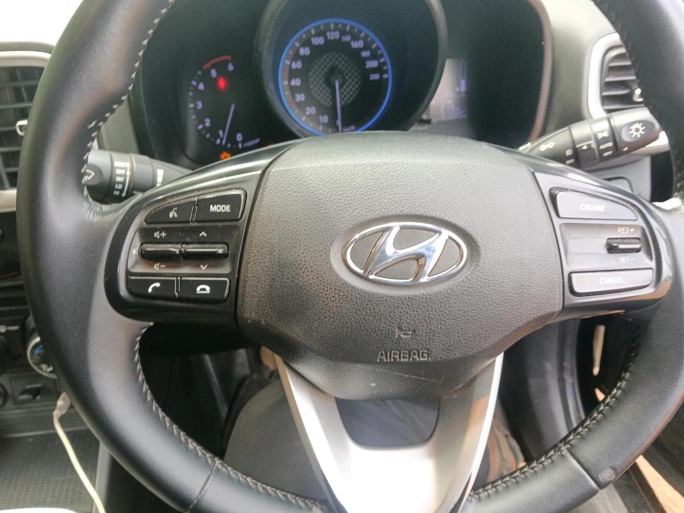 2020 Hyundai VENUE SX 1.5 CRDI, Diesel, Manual, 91,380 km, interior