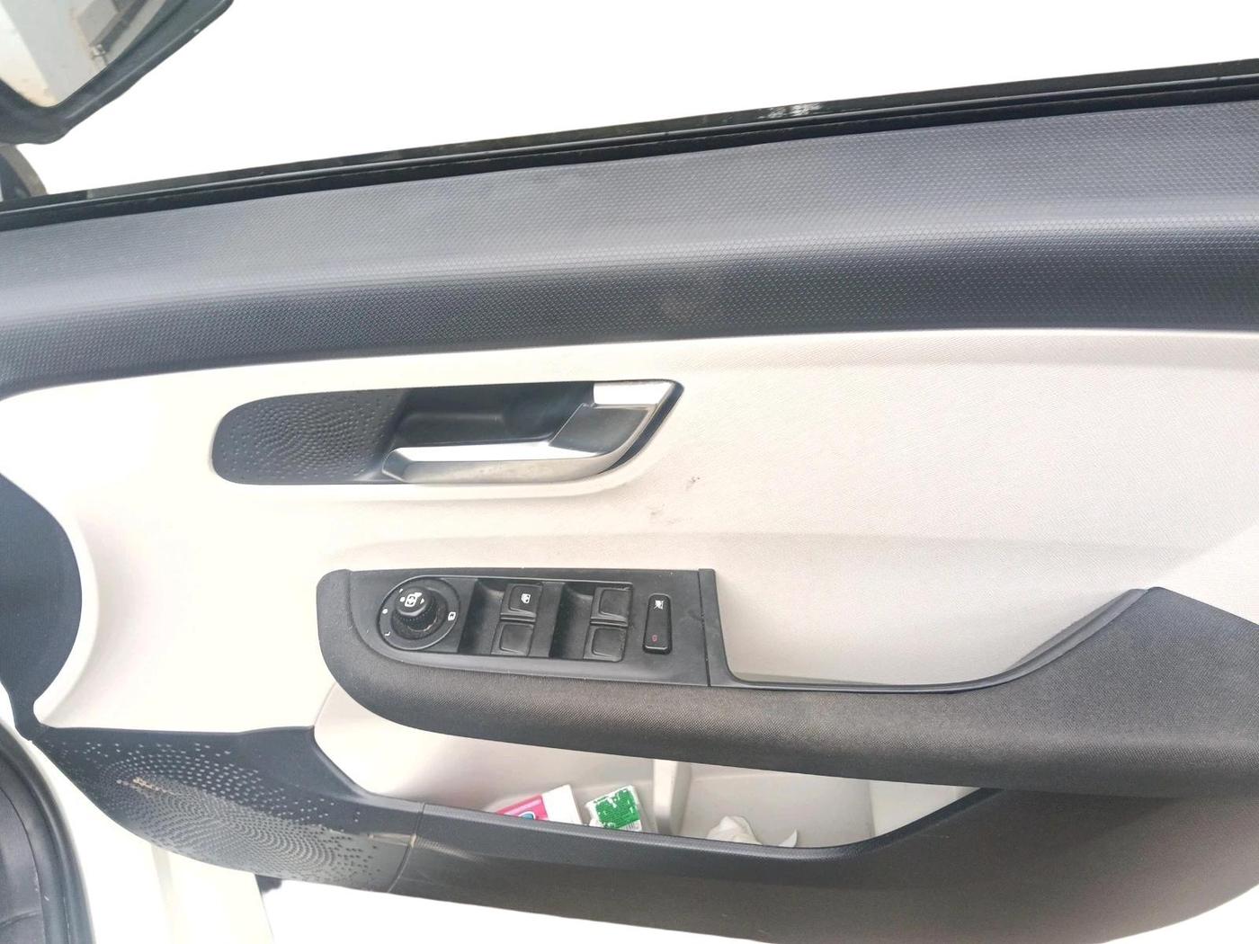 2021 Tata ALTROZ XZ PETROL, Petrol, Manual, 45,323 km, interior