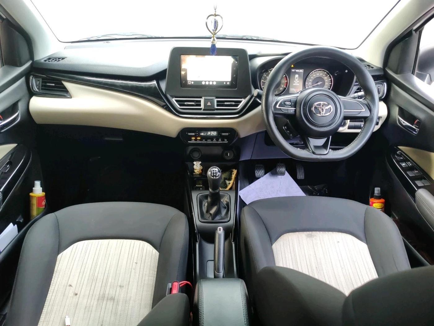 2025 Toyota Glanza G E-CNG, CNG, Manual, 8,921 km, interior