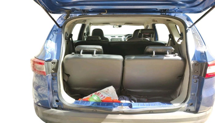 2019 Renault TRIBER RXZ, Petrol, Manual, 1,63,461 km, exterior