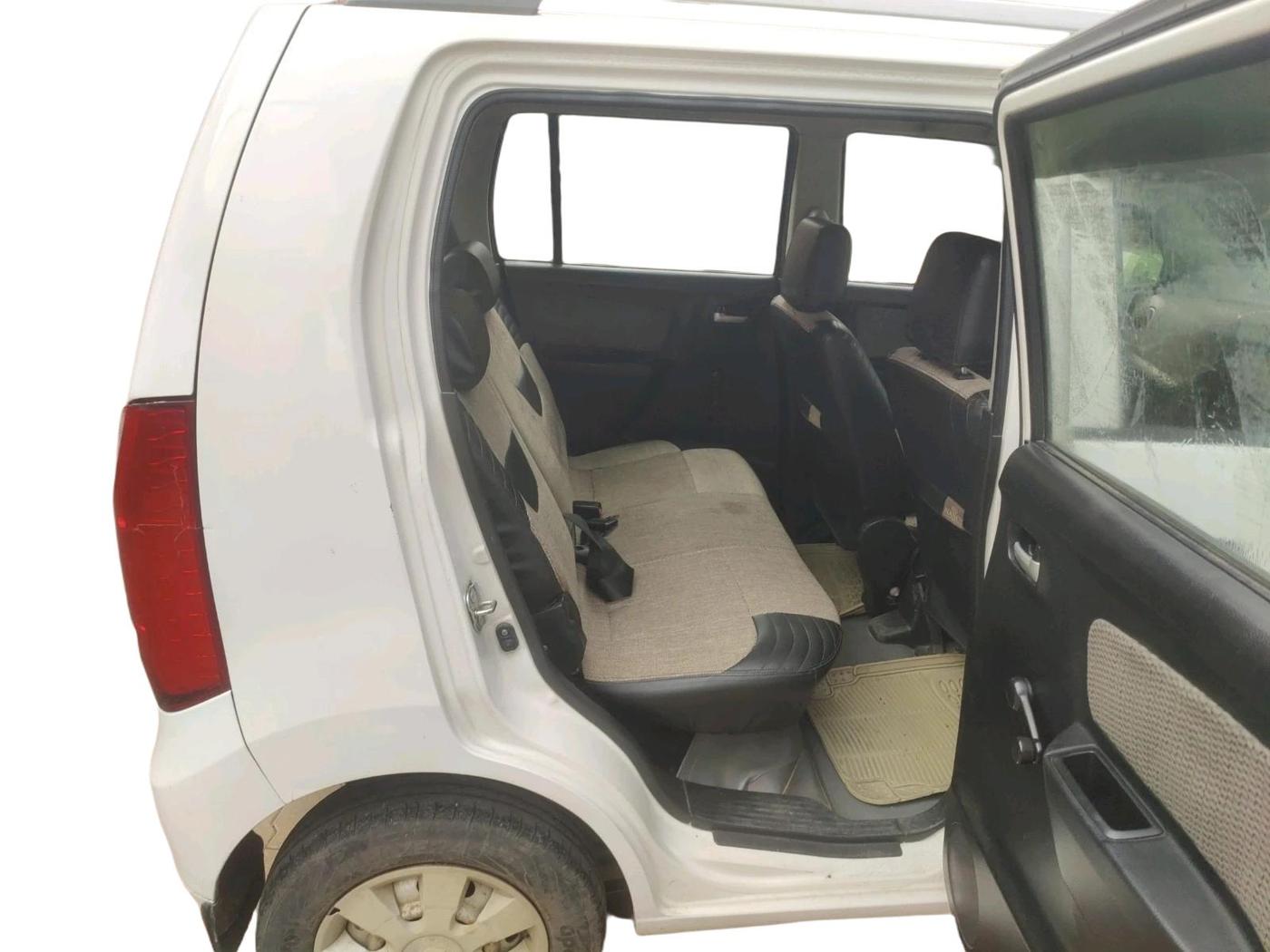 2014 Maruti Wagon R 1.0 LXI, Petrol, Manual, 50,442 km, interior
