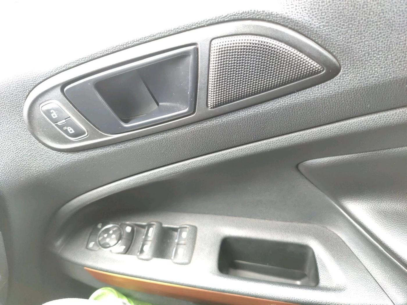 2019 Ford Ecosport TITANIUM 1.5L SPORTS(SUNROOF) DIESEL, Diesel, Manual, 1,09,611 km, interior
