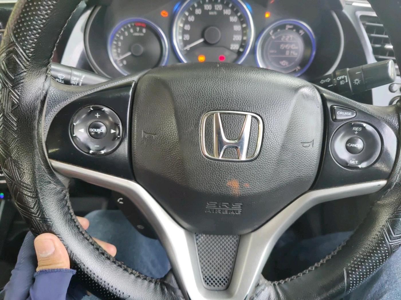 2015 Honda City 1.5L I-VTEC V MT, CNG, Manual, 1,59,640 km, interior