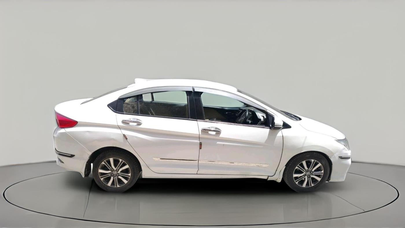 2017 Honda City 1.5L I-DTEC V, Diesel, Manual, 94,264 km, exterior