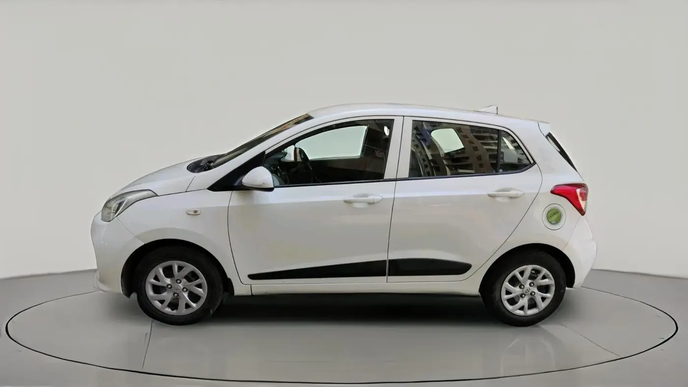 2017 Hyundai Grand i10 SPORTZ 1.2 KAPPA VTVT, Petrol, Manual, 98,418 km, exterior