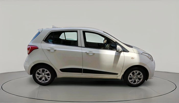 2017 Hyundai Grand i10 SPORTZ 1.2 KAPPA VTVT, Petrol, Manual, 98,418 km, exterior