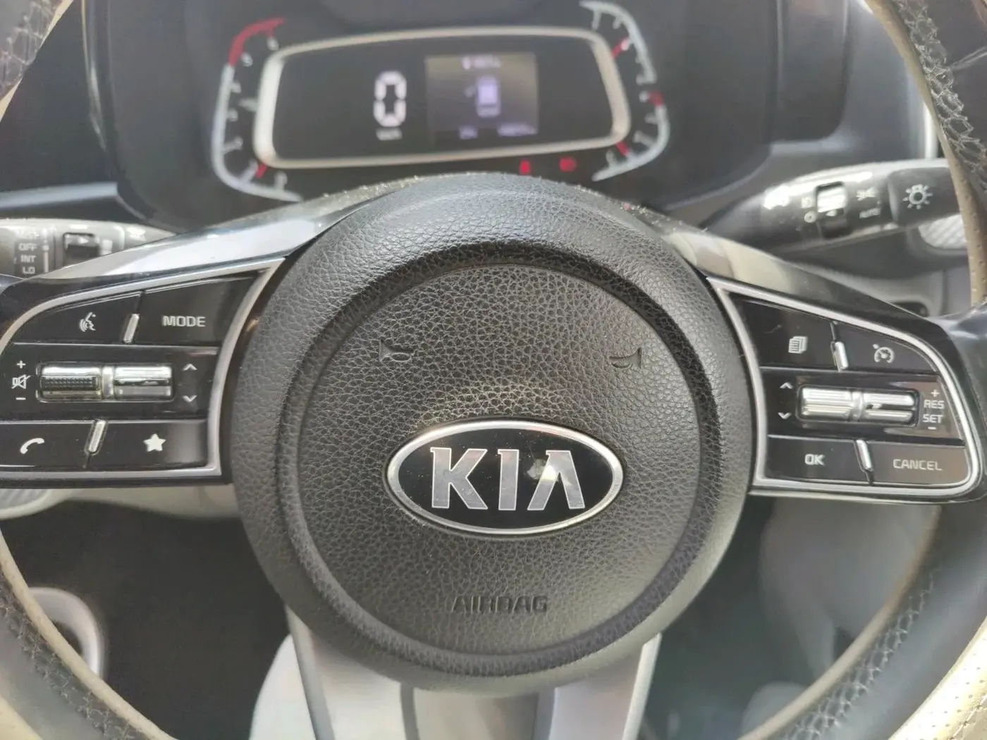 2021 KIA SONET HTX 1.5, Diesel, Manual, 1,48,255 km, interior