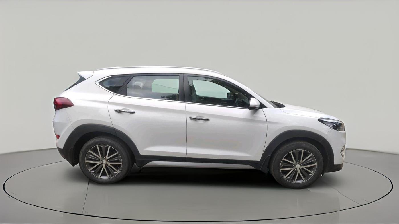 2018 Hyundai Tucson GLS 4WD AT DIESEL, Diesel, Automatic, 1,92,082 km, exterior