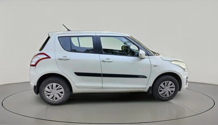 2015 Maruti Swift VXI, CNG, Manual, 1,22,576 km, exterior