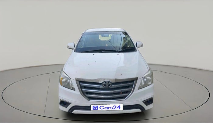 2014 Toyota Innova 2.5 GX 8 STR, Diesel, Manual, 1,85,143 km, exterior