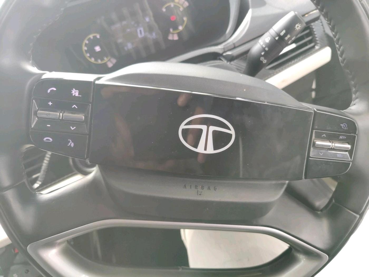 2025 Tata Curvv Creative 1.5 Diesel 6MT, Diesel, Manual, 9,132 km, interior