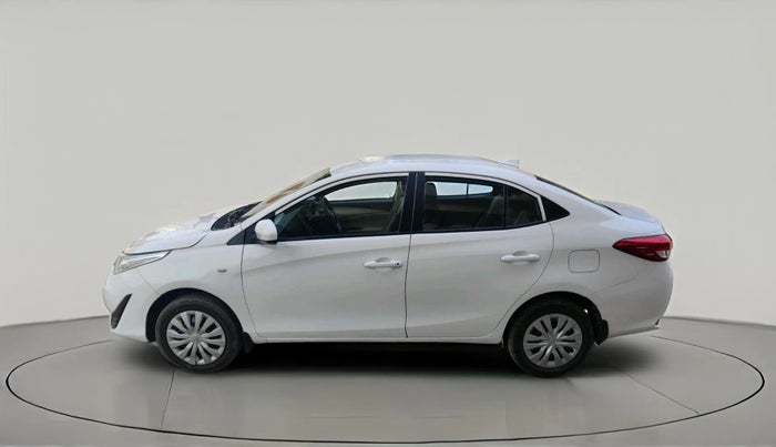 2021 Toyota YARIS J MT, Petrol, Manual, 72,389 km, exterior