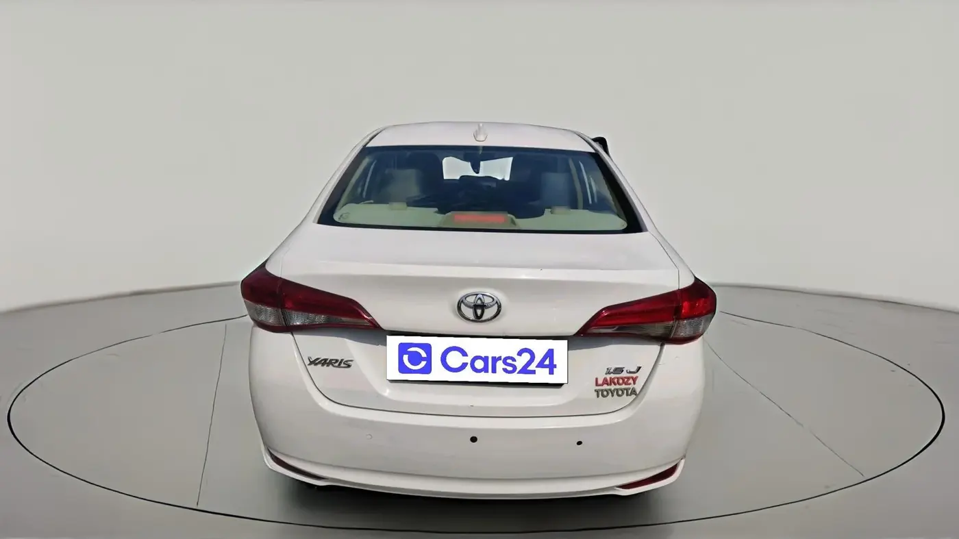 2021 Toyota YARIS J MT, Petrol, Manual, 72,389 km, exterior