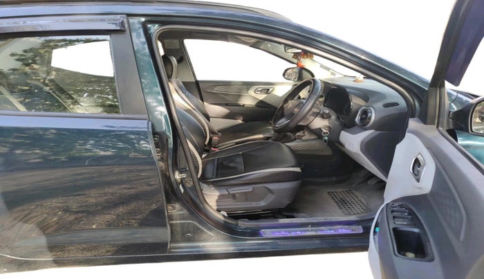 2020 Hyundai GRAND I10 NIOS SPORTZ 1.2 KAPPA VTVT CNG, CNG, Manual, 64,165 km, interior