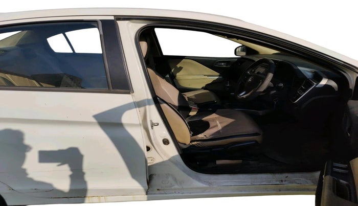 2015 Honda City 1.5L I-VTEC V MT, Petrol, Manual, 1,57,268 km, interior