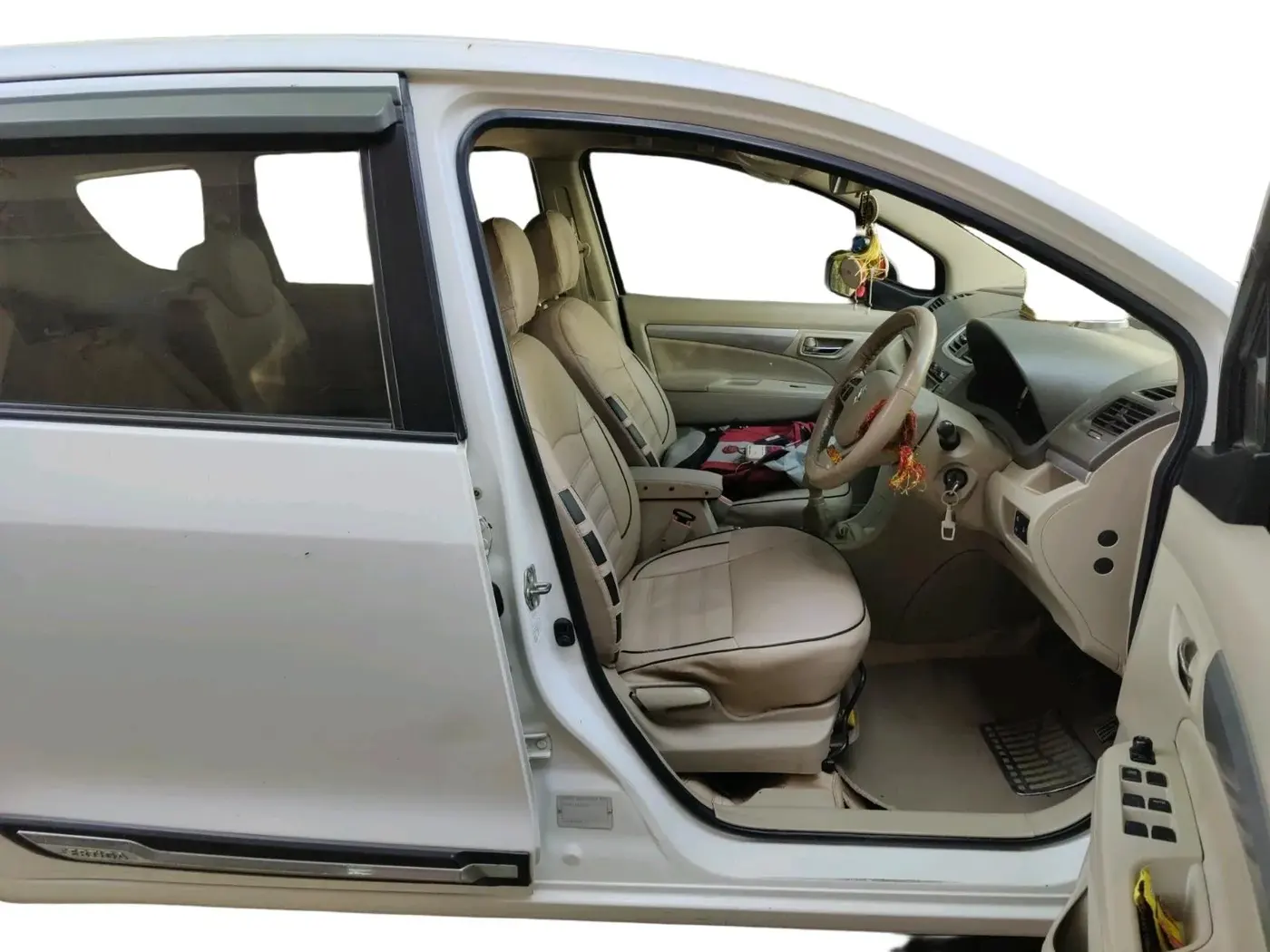 2017 Maruti Ertiga VDI SHVS, Diesel, Manual, 1,06,705 km, interior