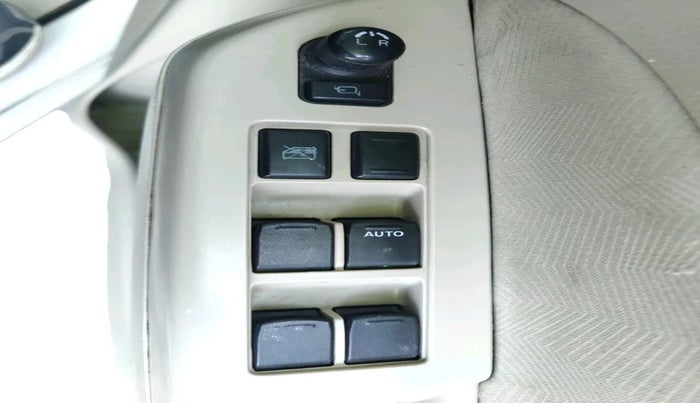 2017 Maruti Ertiga VDI SHVS, Diesel, Manual, 1,06,705 km, interior