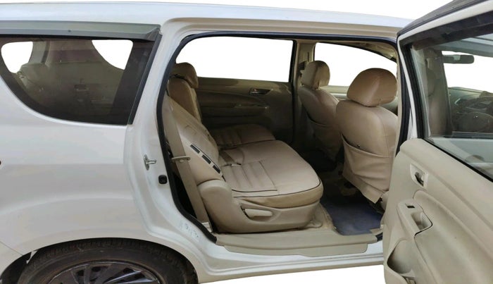 2017 Maruti Ertiga VDI SHVS, Diesel, Manual, 1,06,705 km, interior