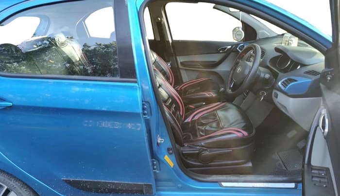 2019 Tata Tiago XZ PLUS PETROL, CNG, Manual, 1,11,356 km, interior