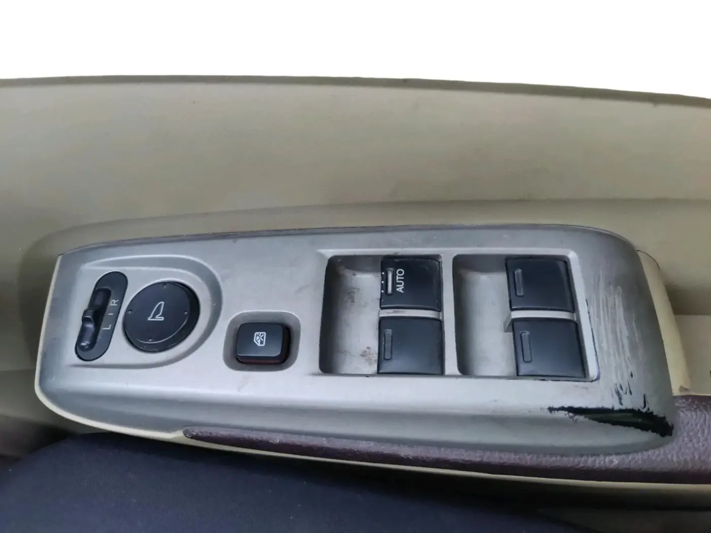 2011 Honda City 1.5L I-VTEC V MT, Petrol, Manual, 1,00,125 km, interior