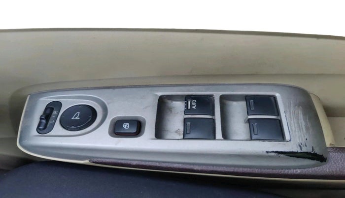 2011 Honda City 1.5L I-VTEC V MT, Petrol, Manual, 1,00,125 km, interior