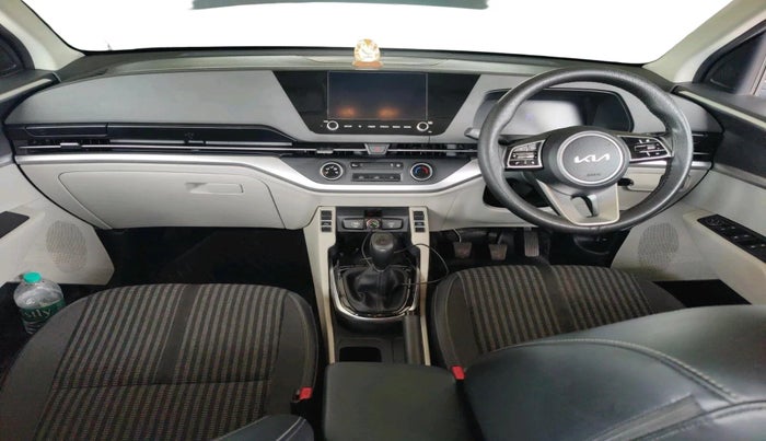 2022 KIA CARENS PRESTIGE 1.5 PETROL 7 STR, Petrol, Manual, 95,924 km, interior