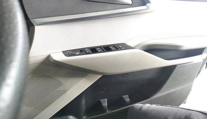 2022 KIA CARENS PRESTIGE 1.5 PETROL 7 STR, Petrol, Manual, 95,924 km, interior