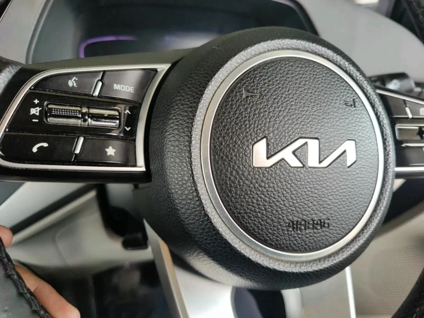 2022 KIA CARENS PRESTIGE 1.5 PETROL 7 STR, Petrol, Manual, 95,924 km, interior