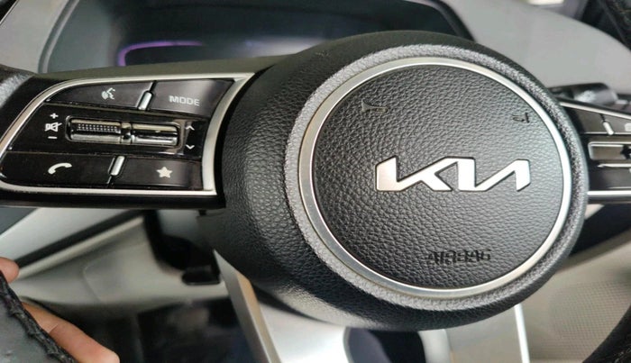 2022 KIA CARENS PRESTIGE 1.5 PETROL 7 STR, Petrol, Manual, 95,924 km, interior
