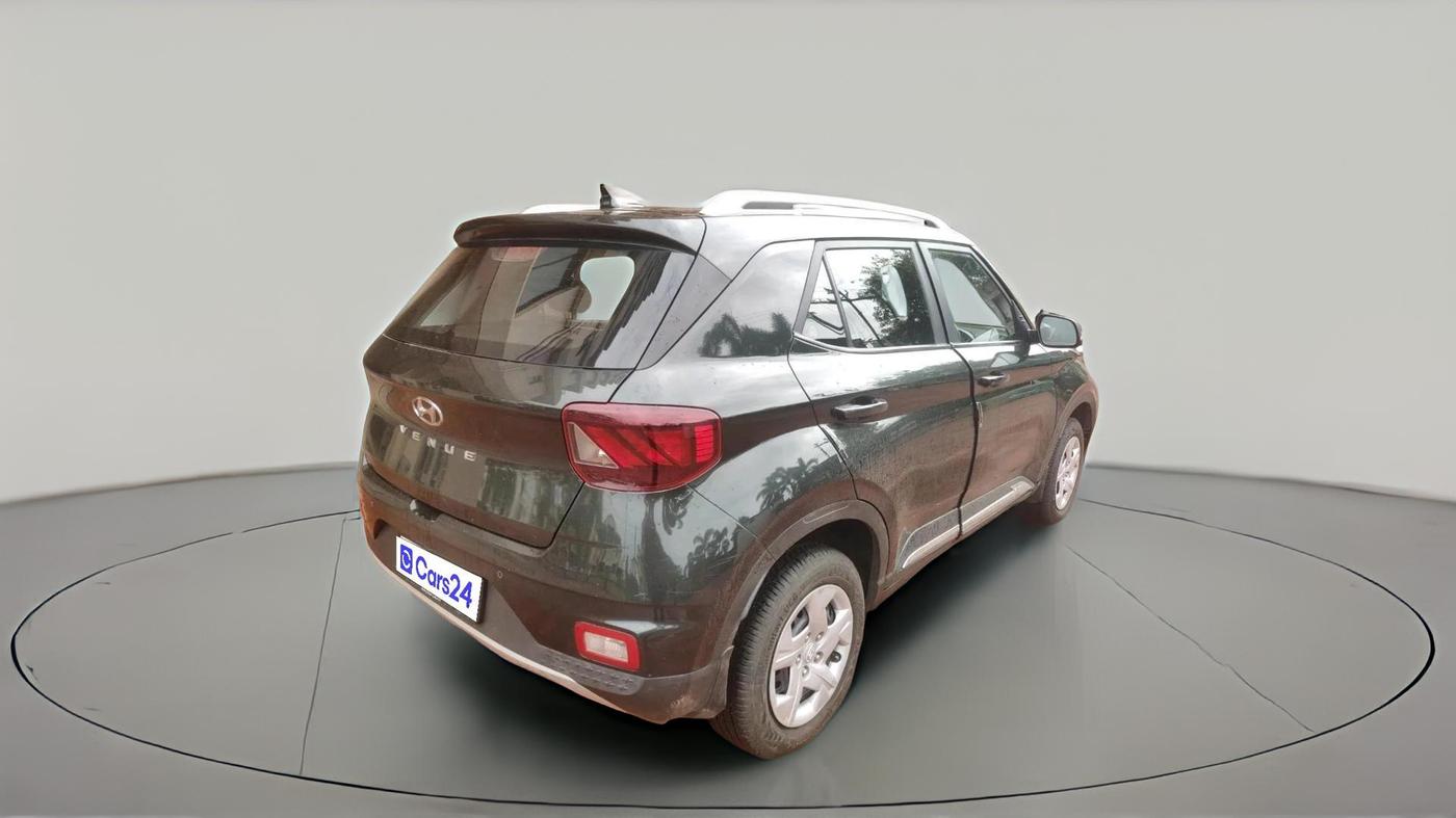 2020 Hyundai VENUE S+ 1.2, Petrol, Manual, 52,935 km, exterior