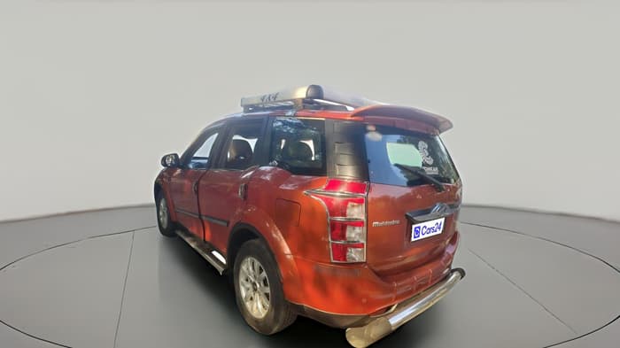 2015 Mahindra XUV500 W10, Diesel, Manual, 1,46,127 km, exterior