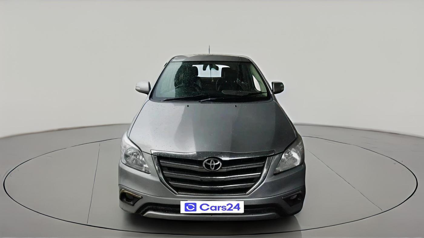 2015 Toyota Innova 2.5 VX 7 STR, Diesel, Manual, 1,50,117 km, exterior