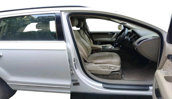 2012 Audi Q7 3.0 TDI QUATTRO, Diesel, Automatic, 86,930 km, interior