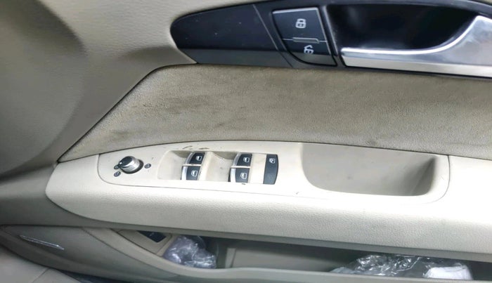 2012 Audi Q7 3.0 TDI QUATTRO, Diesel, Automatic, 86,930 km, interior