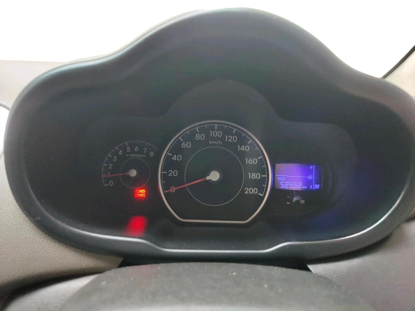 2011 Hyundai i10 MAGNA 1.1, Petrol, Manual, 52,552 km, interior