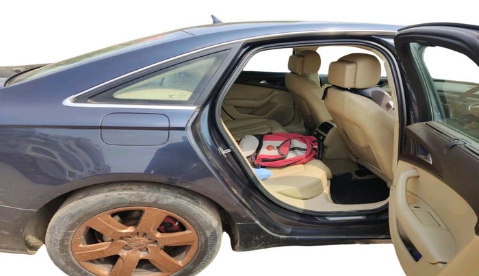 2014 Audi A6 35 TDI PREMIUM PLUS, Diesel, Manual, 1,31,866 km, interior