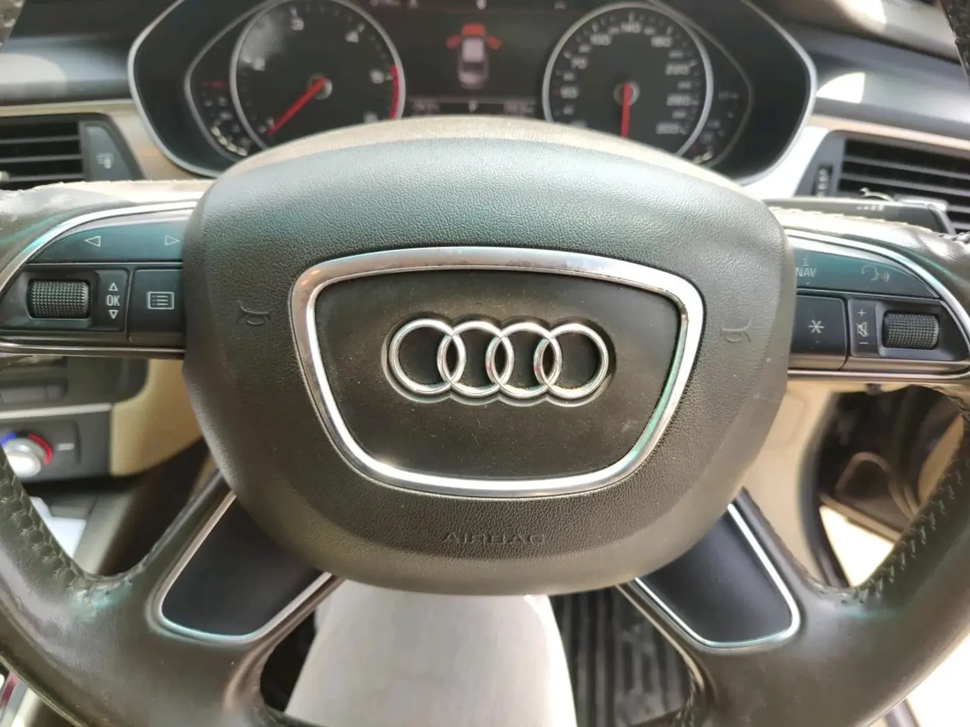 2014 Audi A6 35 TDI PREMIUM PLUS, Diesel, Manual, 1,31,900 km, interior